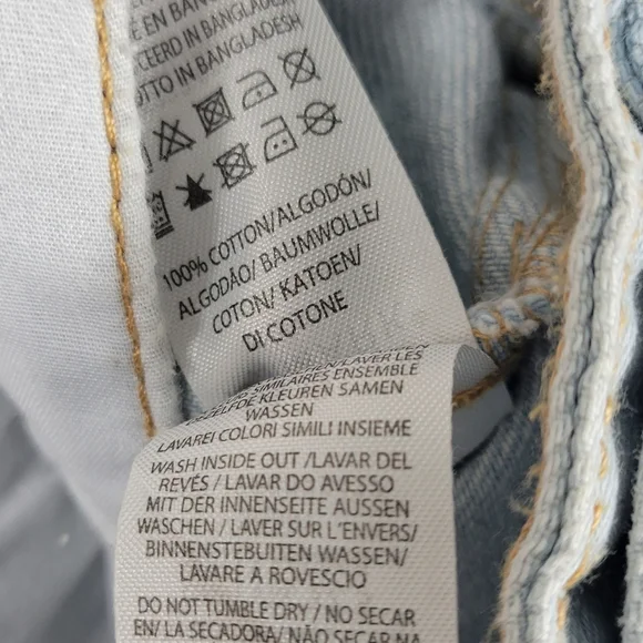 Primark Distressed Blue Denim Jean Jacket Size Large - Picture 7 of 8